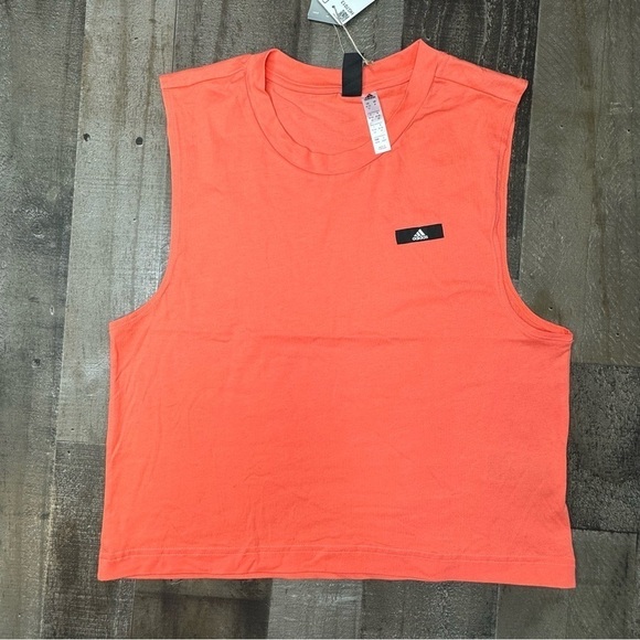 NWT Adidas Boyfriend Tank size Medium - Picture 10 of 10